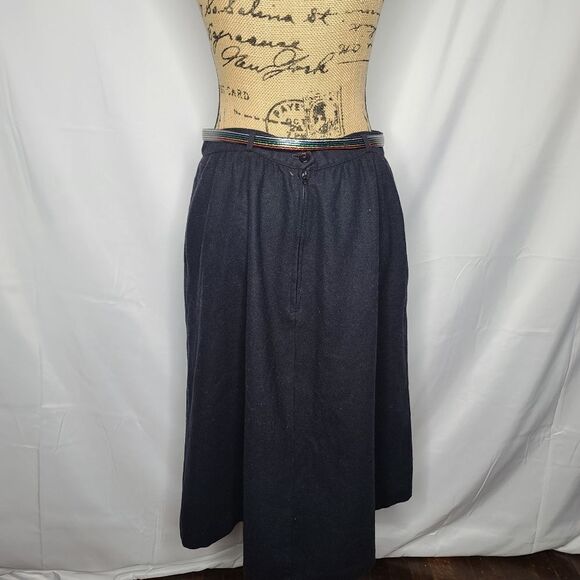 Vintage 80's Black Recycled Wool Skirt With Rainbow Belt - Picture 3 of 11